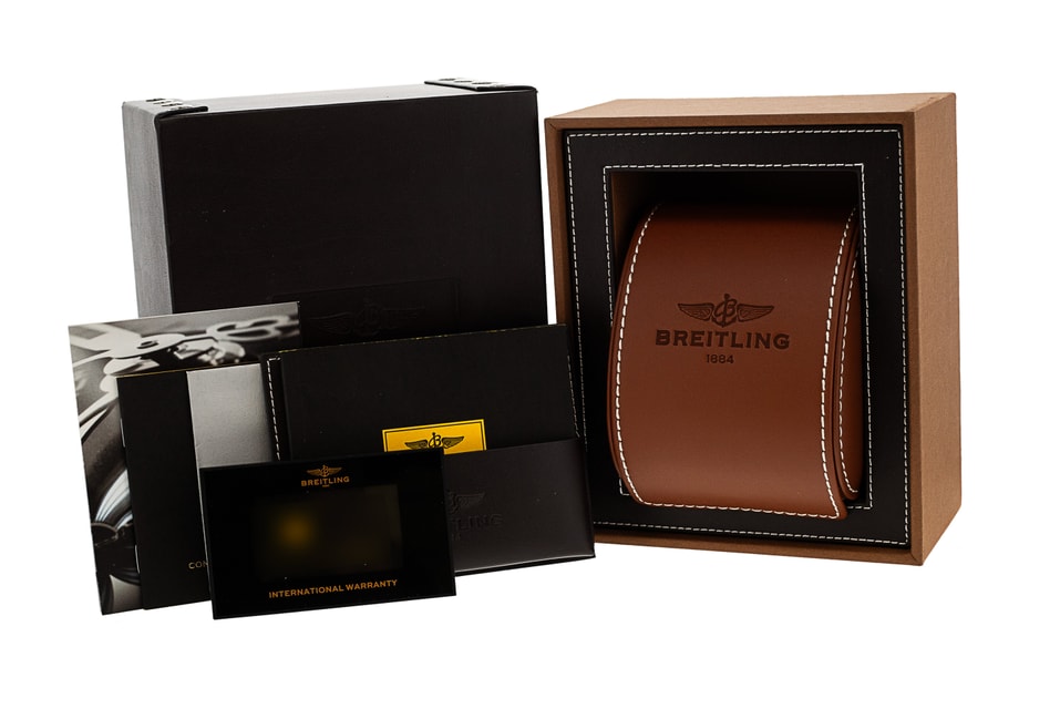 Breitling Avenger Bandit E13383 Image 4